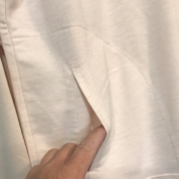 Kenneth Cole Top - Picture 3 of 5